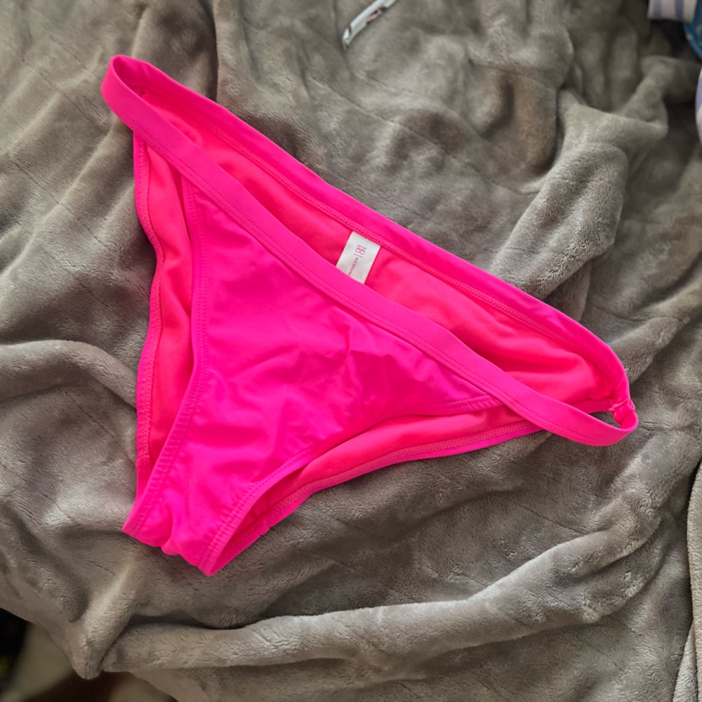 No boundaries bikini bottom